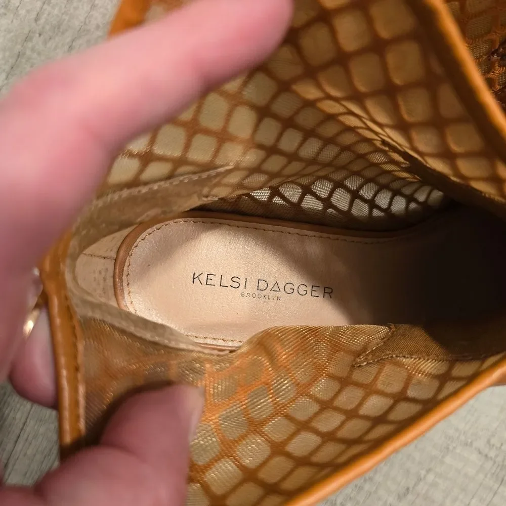 Kelsi Dagger Keenan Leather Boots size 7.5 in cowbow brown orange color